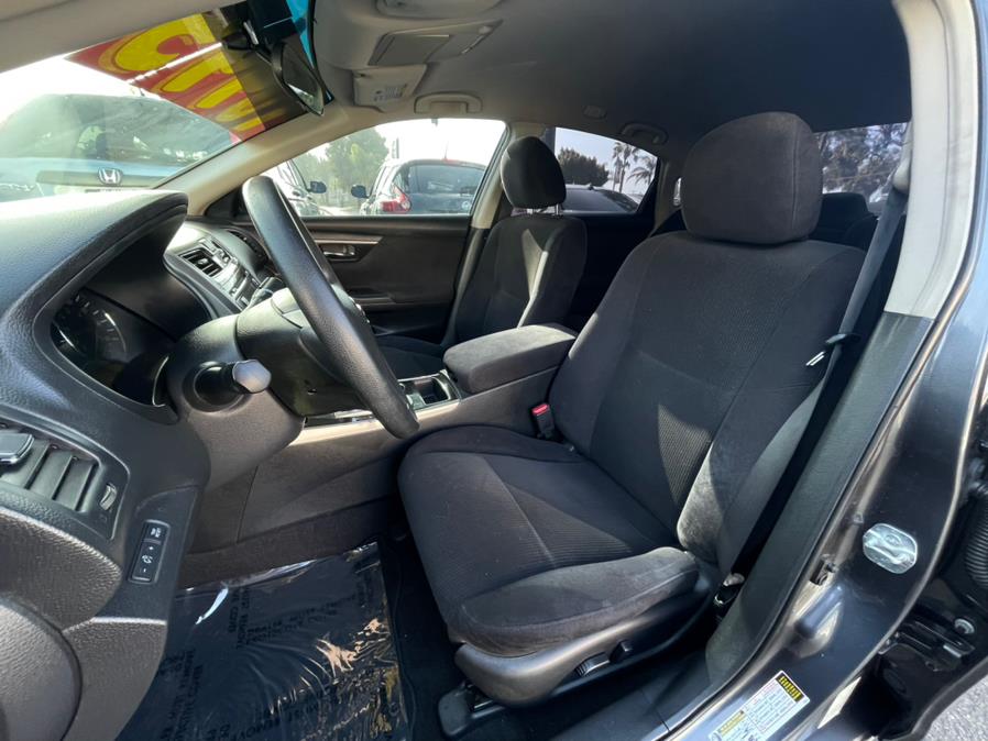 2013 Nissan Altima 4dr Sdn I4 2.5 S, available for sale in Corona, California | Green Light Auto. Corona, California 2013 Nissan Altima 4dr Sdn I4 2.5 S, available for sale in Corona, California | Green Light Auto. Corona, California