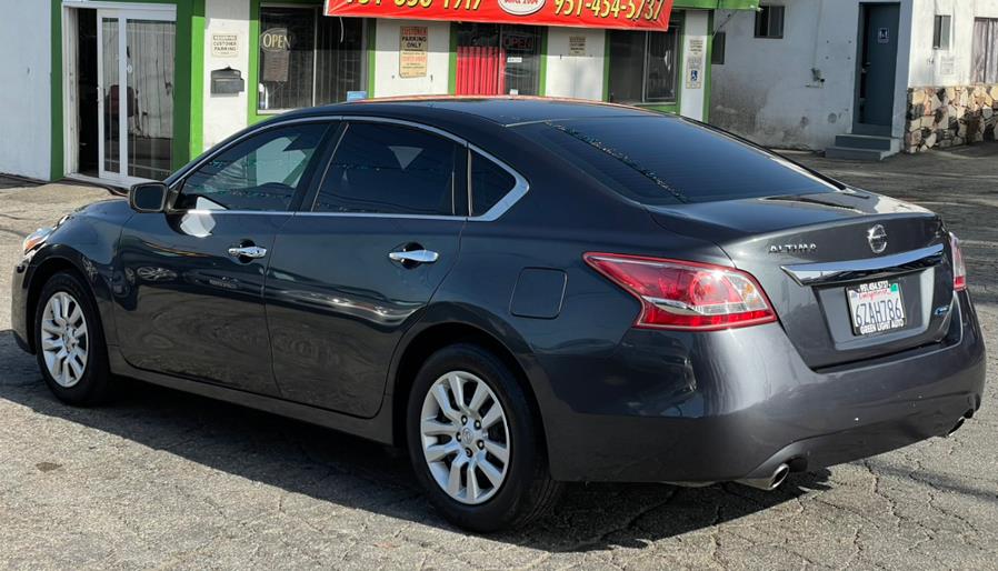 2013 Nissan Altima 4dr Sdn I4 2.5 S, available for sale in Corona, California | Green Light Auto. Corona, California 2013 Nissan Altima 4dr Sdn I4 2.5 S, available for sale in Corona, California | Green Light Auto. Corona, California