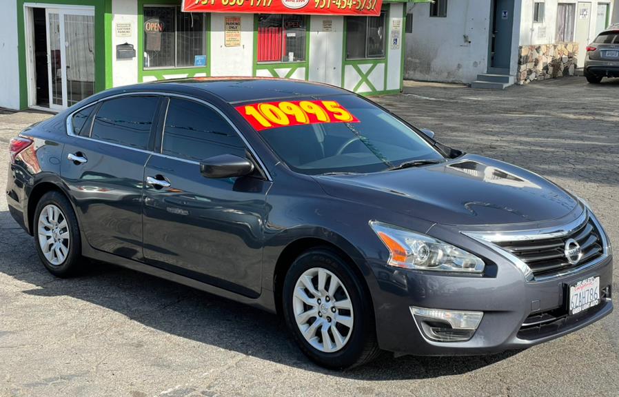 2013 Nissan Altima 4dr Sdn I4 2.5 S, available for sale in Corona, California | Green Light Auto. Corona, California 2013 Nissan Altima 4dr Sdn I4 2.5 S, available for sale in Corona, California | Green Light Auto. Corona, California