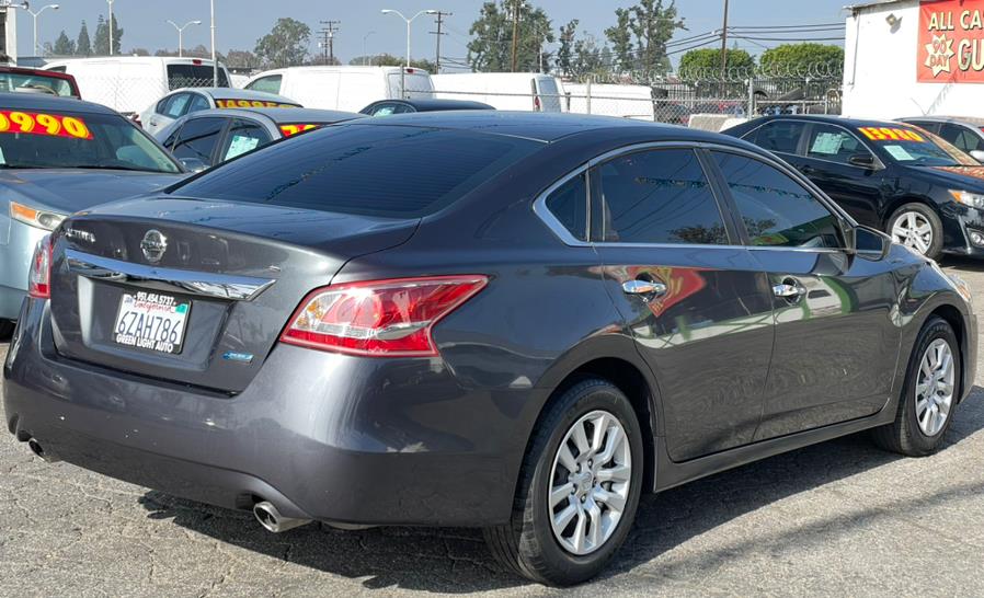 2013 Nissan Altima 4dr Sdn I4 2.5 S, available for sale in Corona, California | Green Light Auto. Corona, California 2013 Nissan Altima 4dr Sdn I4 2.5 S, available for sale in Corona, California | Green Light Auto. Corona, California