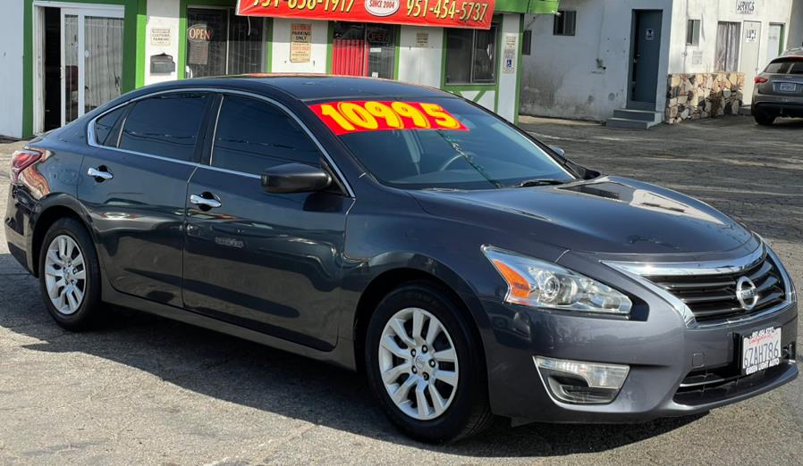 2013 Nissan Altima 4dr Sdn I4 2.5 S, available for sale in Corona, California | Green Light Auto. Corona, California 2013 Nissan Altima 4dr Sdn I4 2.5 S, available for sale in Corona, California | Green Light Auto. Corona, California
