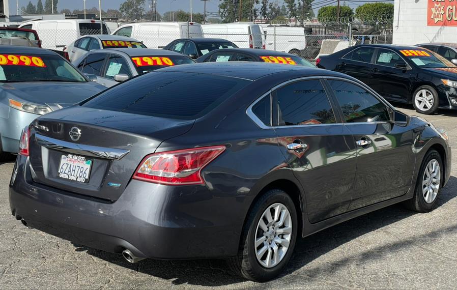 2013 Nissan Altima 4dr Sdn I4 2.5 S, available for sale in Corona, California | Green Light Auto. Corona, California 2013 Nissan Altima 4dr Sdn I4 2.5 S, available for sale in Corona, California | Green Light Auto. Corona, California