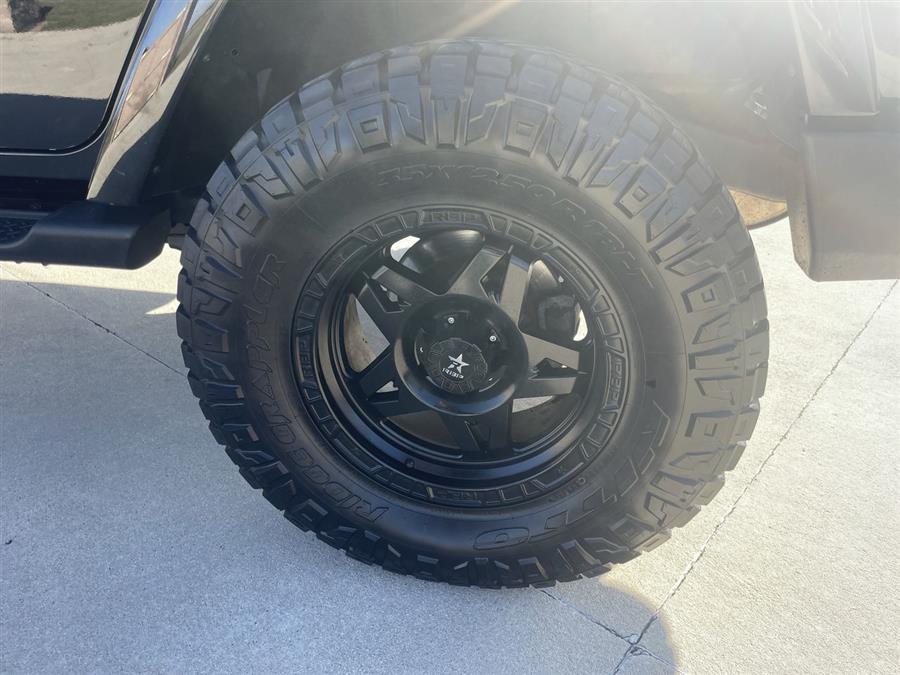 2014 Jeep Wrangler Unlimited 4WD 4dr Sahara, available for sale in Elida, Ohio | Josh's All Under Ten LLC. Elida, Ohio 2014 Jeep Wrangler Unlimited 4WD 4dr Sahara, available for sale in Elida, Ohio | Josh's All Under Ten LLC. Elida, Ohio