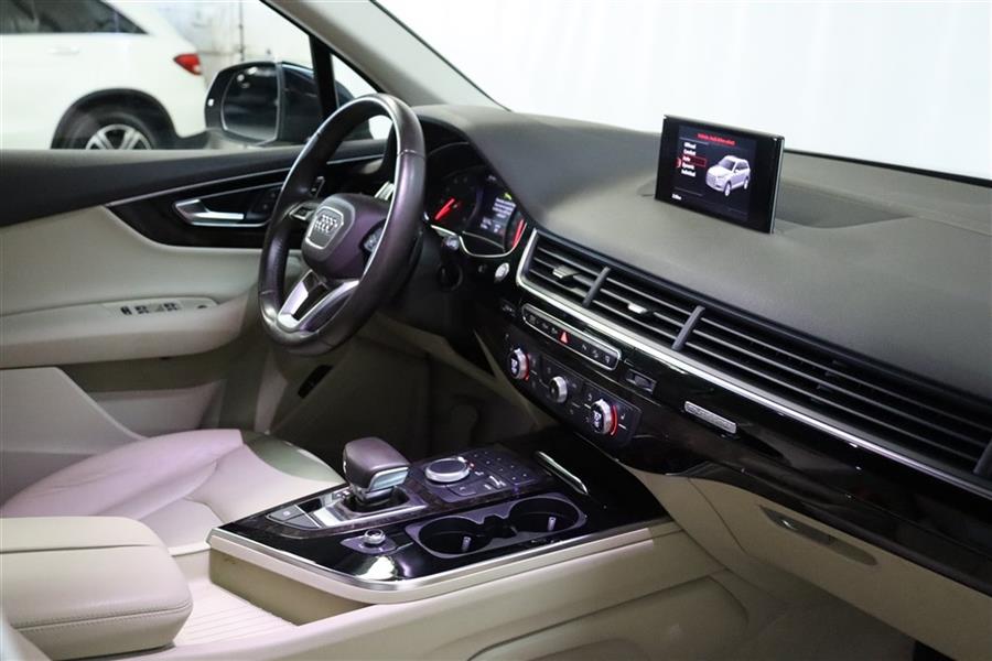 2017 Audi Q7 PREMIUM, available for sale in Paterson, New Jersey | Fast Track Motors. Paterson, New Jersey 2017 Audi Q7 PREMIUM, available for sale in Paterson, New Jersey | Fast Track Motors. Paterson, New Jersey