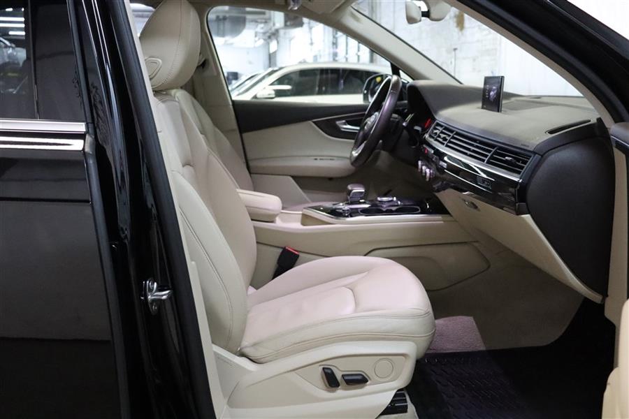 2017 Audi Q7 PREMIUM, available for sale in Paterson, New Jersey | Fast Track Motors. Paterson, New Jersey 2017 Audi Q7 PREMIUM, available for sale in Paterson, New Jersey | Fast Track Motors. Paterson, New Jersey