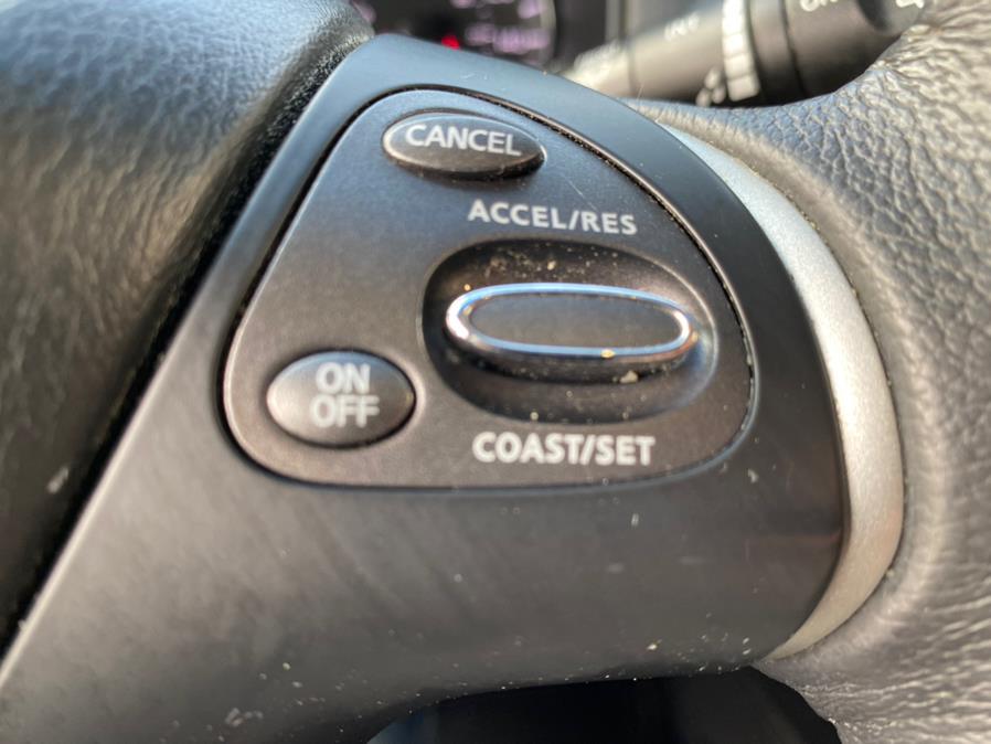 Used Nissan Pathfinder 4WD 4dr SV 2014 | Sunrise Autoland. Jamaica, New York Used Nissan Pathfinder 4WD 4dr SV 2014 | Sunrise Autoland. Jamaica, New York