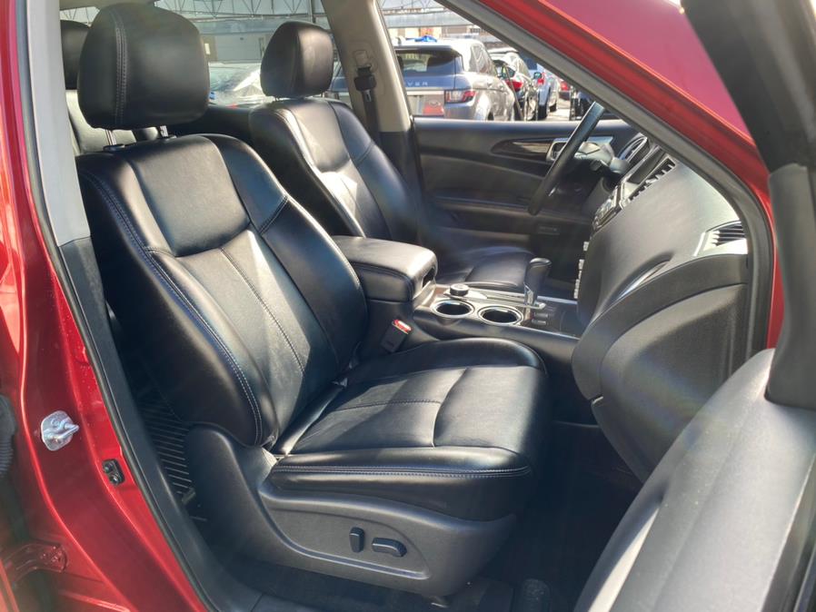 Used Nissan Pathfinder 4WD 4dr SV 2014 | Sunrise Autoland. Jamaica, New York Used Nissan Pathfinder 4WD 4dr SV 2014 | Sunrise Autoland. Jamaica, New York