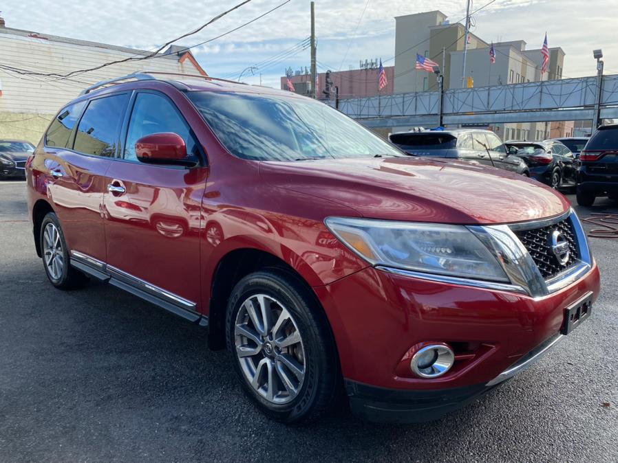 Used Nissan Pathfinder 4WD 4dr SV 2014 | Sunrise Autoland. Jamaica, New York Used Nissan Pathfinder 4WD 4dr SV 2014 | Sunrise Autoland. Jamaica, New York
