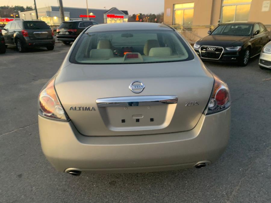 Used Nissan Altima 4dr Sdn I4 CVT 2.5 S 2010 | J & A Auto Center. Raynham, Massachusetts Used Nissan Altima 4dr Sdn I4 CVT 2.5 S 2010 | J & A Auto Center. Raynham, Massachusetts