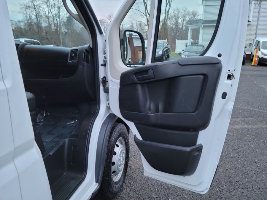 Used Ram ProMaster Cargo Van 2500 High Roof 159" WB 2017 | Toro Auto. East Windsor, Connecticut Used Ram ProMaster Cargo Van 2500 High Roof 159" WB 2017 | Toro Auto. East Windsor, Connecticut