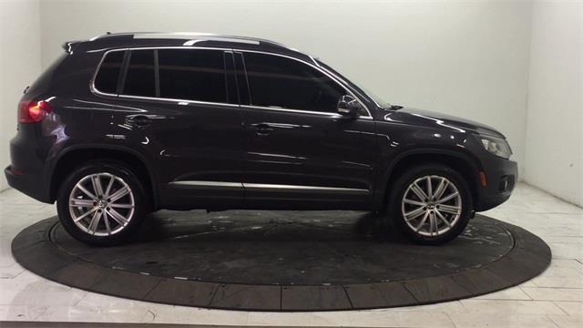 Used Volkswagen Tiguan SEL 2016 | Eastchester Motor Cars. Bronx, New York Used Volkswagen Tiguan SEL 2016 | Eastchester Motor Cars. Bronx, New York