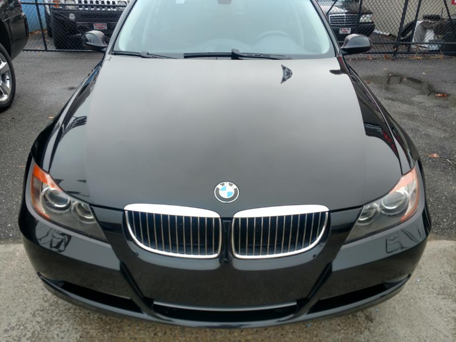 Used BMW 3 Series 330xi 4dr Sdn AWD 2006 | Alpine Motors Inc. Wantagh, New York Used BMW 3 Series 330xi 4dr Sdn AWD 2006 | Alpine Motors Inc. Wantagh, New York