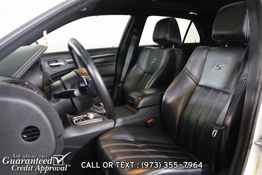 2016 Chrysler 300 S, available for sale in Haskell, New Jersey | City Motor Group Inc.. Haskell, New Jersey 2016 Chrysler 300 S, available for sale in Haskell, New Jersey | City Motor Group Inc.. Haskell, New Jersey