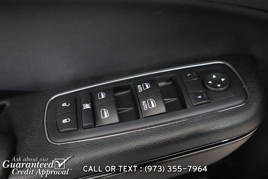 2016 Chrysler 300 S, available for sale in Haskell, New Jersey | City Motor Group Inc.. Haskell, New Jersey 2016 Chrysler 300 S, available for sale in Haskell, New Jersey | City Motor Group Inc.. Haskell, New Jersey