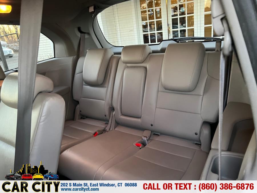 2013 Honda Odyssey 5dr Touring, available for sale in East Windsor, Connecticut | Car City LLC. East Windsor, Connecticut 2013 Honda Odyssey 5dr Touring, available for sale in East Windsor, Connecticut | Car City LLC. East Windsor, Connecticut