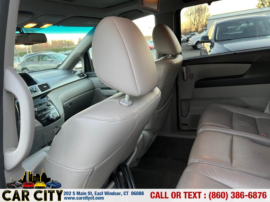 2013 Honda Odyssey 5dr Touring, available for sale in East Windsor, Connecticut | Car City LLC. East Windsor, Connecticut 2013 Honda Odyssey 5dr Touring, available for sale in East Windsor, Connecticut | Car City LLC. East Windsor, Connecticut