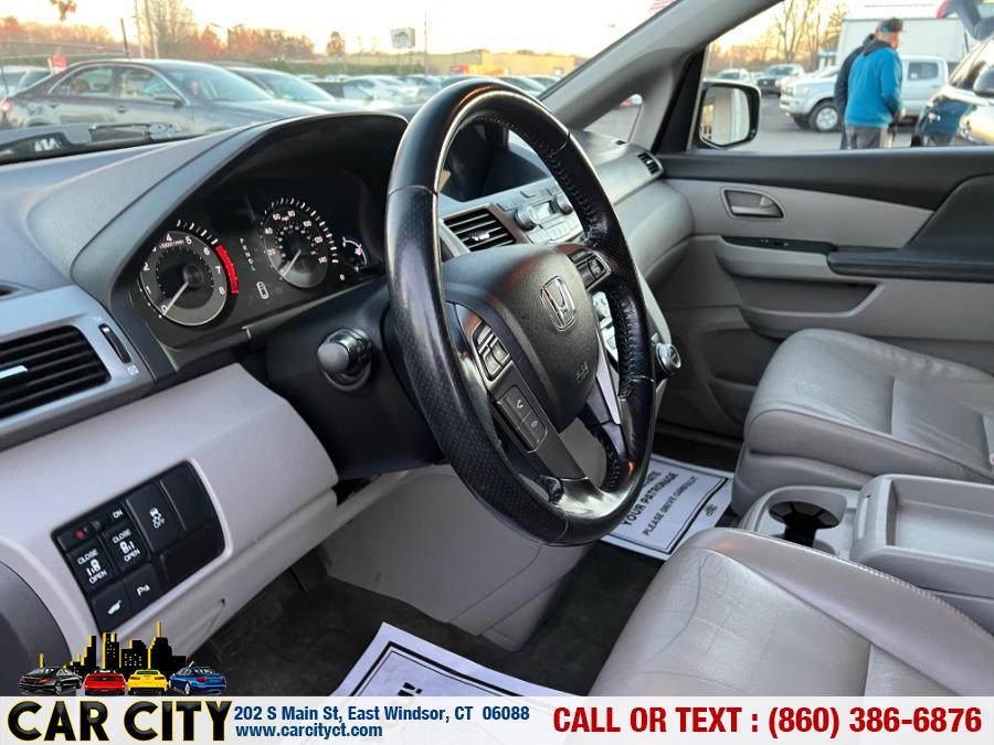 2013 Honda Odyssey 5dr Touring, available for sale in East Windsor, Connecticut | Car City LLC. East Windsor, Connecticut 2013 Honda Odyssey 5dr Touring, available for sale in East Windsor, Connecticut | Car City LLC. East Windsor, Connecticut