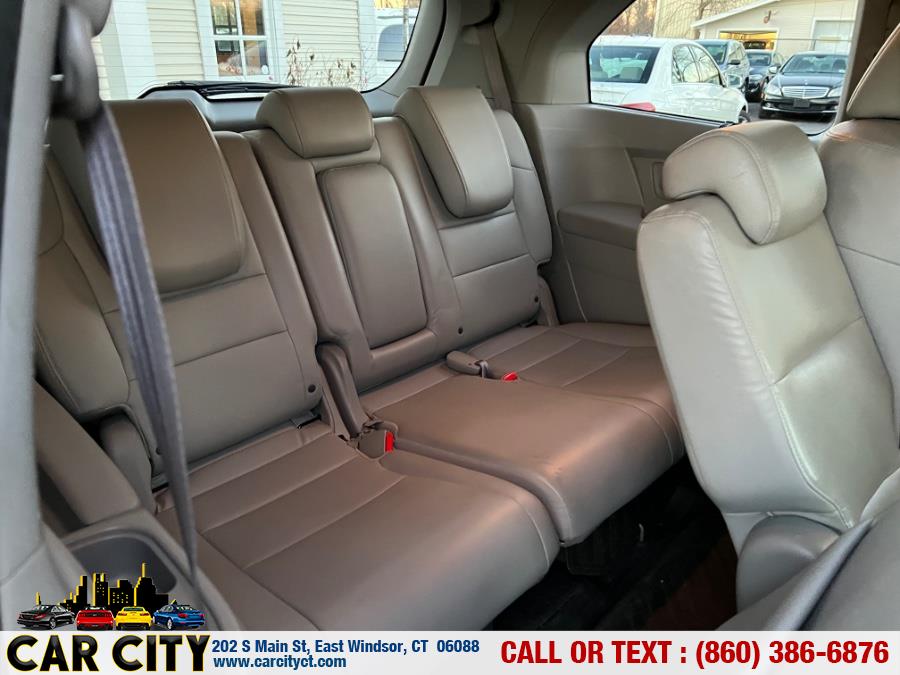 2013 Honda Odyssey 5dr Touring, available for sale in East Windsor, Connecticut | Car City LLC. East Windsor, Connecticut 2013 Honda Odyssey 5dr Touring, available for sale in East Windsor, Connecticut | Car City LLC. East Windsor, Connecticut