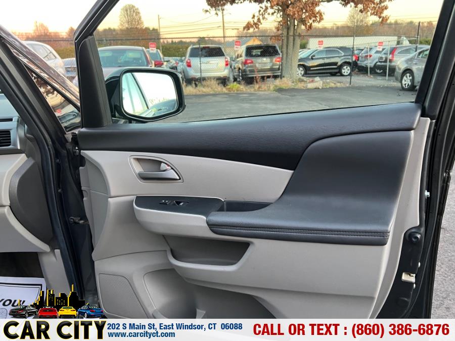 2013 Honda Odyssey 5dr Touring, available for sale in East Windsor, Connecticut | Car City LLC. East Windsor, Connecticut 2013 Honda Odyssey 5dr Touring, available for sale in East Windsor, Connecticut | Car City LLC. East Windsor, Connecticut