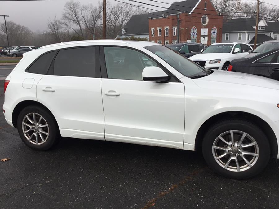 Used Audi Q5 quattro 4dr 3.2L Premium Plus 2009 | Liberty Motors. Manchester, Connecticut Used Audi Q5 quattro 4dr 3.2L Premium Plus 2009 | Liberty Motors. Manchester, Connecticut