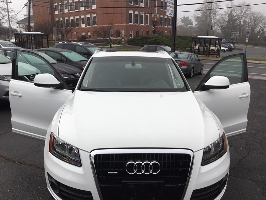 Used Audi Q5 quattro 4dr 3.2L Premium Plus 2009 | Liberty Motors. Manchester, Connecticut Used Audi Q5 quattro 4dr 3.2L Premium Plus 2009 | Liberty Motors. Manchester, Connecticut