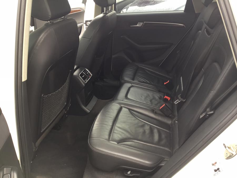 Used Audi Q5 quattro 4dr 3.2L Premium Plus 2009 | Liberty Motors. Manchester, Connecticut Used Audi Q5 quattro 4dr 3.2L Premium Plus 2009 | Liberty Motors. Manchester, Connecticut