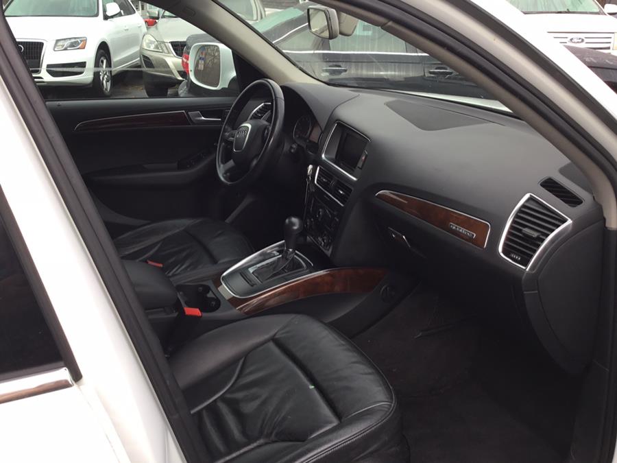 Used Audi Q5 quattro 4dr 3.2L Premium Plus 2009 | Liberty Motors. Manchester, Connecticut Used Audi Q5 quattro 4dr 3.2L Premium Plus 2009 | Liberty Motors. Manchester, Connecticut