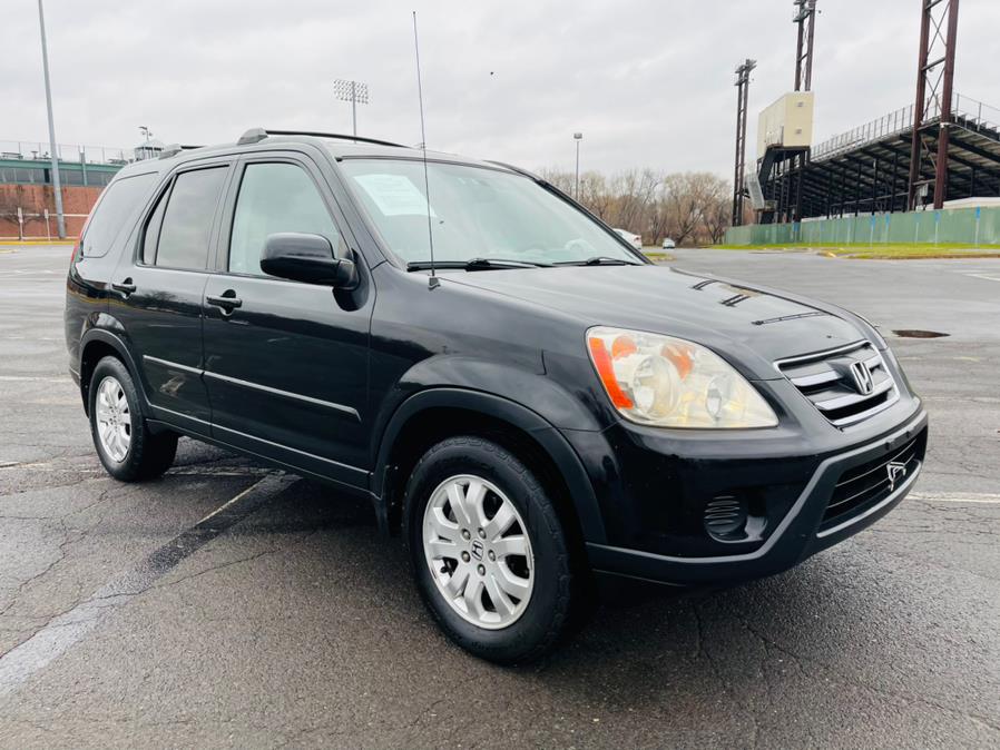 2005 Honda CR-V 4WD EX AT SE, available for sale in New Britain, Connecticut | Supreme Automotive. New Britain, Connecticut