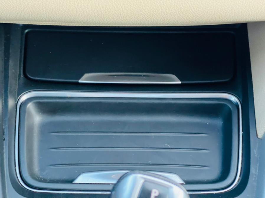 2013 BMW 3 Series 4dr Sdn 328i xDrive AWD, available for sale in New Britain, Connecticut | Supreme Automotive. New Britain, Connecticut 2013 BMW 3 Series 4dr Sdn 328i xDrive AWD, available for sale in New Britain, Connecticut | Supreme Automotive. New Britain, Connecticut