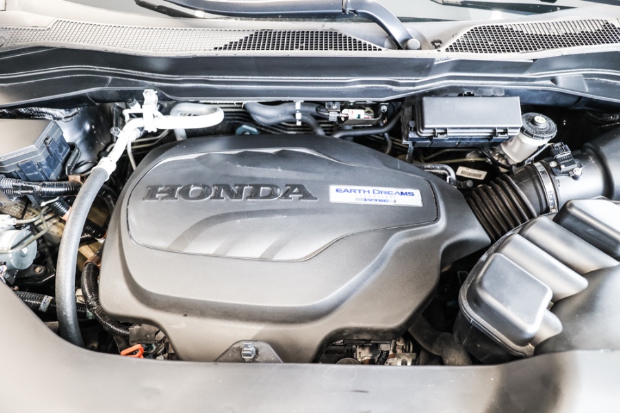 Used Honda Pilot EX-L AWD 2020 | 26 Motors Long Island. ELMONT, New York Used Honda Pilot EX-L AWD 2020 | 26 Motors Long Island. ELMONT, New York