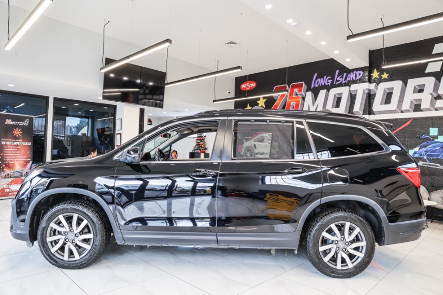 Used Honda Pilot EX-L AWD 2020 | 26 Motors Long Island. ELMONT, New York Used Honda Pilot EX-L AWD 2020 | 26 Motors Long Island. ELMONT, New York