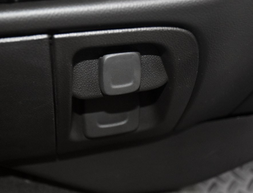Used Chevrolet Silverado 1500 4WD Double Cab LT Z71 2018 | Highline Car Connection. Waterbury, Connecticut Used Chevrolet Silverado 1500 4WD Double Cab LT Z71 2018 | Highline Car Connection. Waterbury, Connecticut
