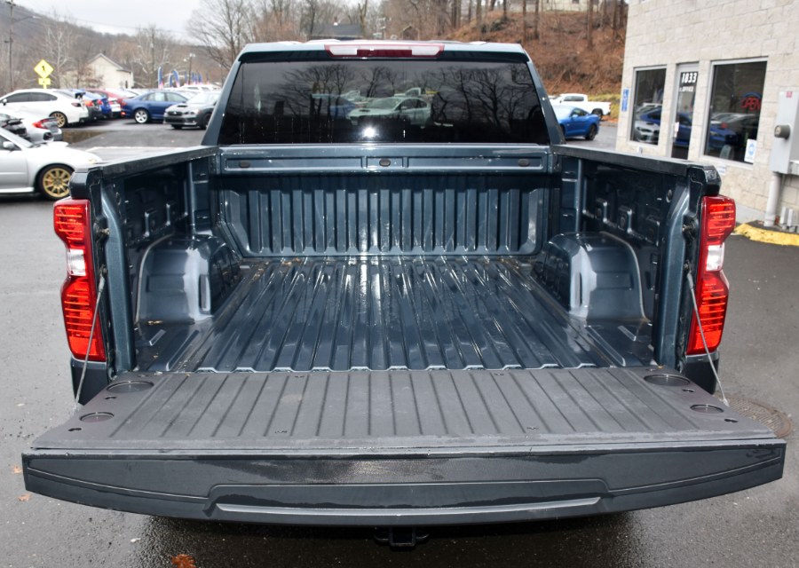 Used Chevrolet Silverado 1500 4WD Crew Cab LT 2020 | Highline Car Connection. Waterbury, Connecticut Used Chevrolet Silverado 1500 4WD Crew Cab LT 2020 | Highline Car Connection. Waterbury, Connecticut