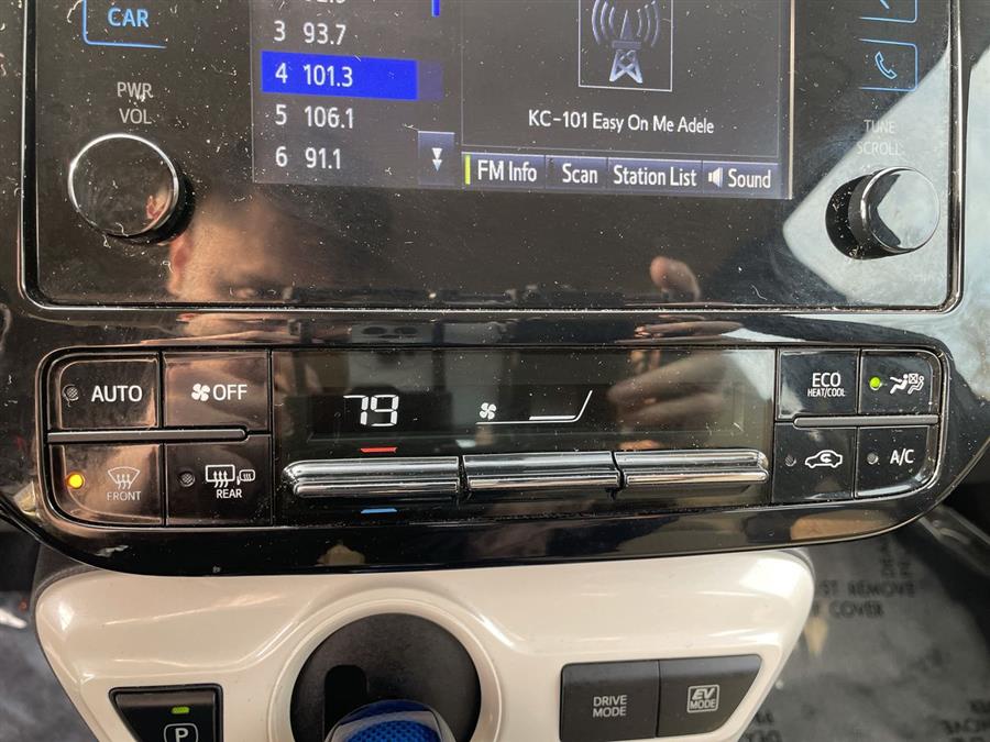 2016 Toyota Prius 5dr HB Two Eco (Natl), available for sale in Stratford, Connecticut | Wiz Leasing Inc. Stratford, Connecticut 2016 Toyota Prius 5dr HB Two Eco (Natl), available for sale in Stratford, Connecticut | Wiz Leasing Inc. Stratford, Connecticut