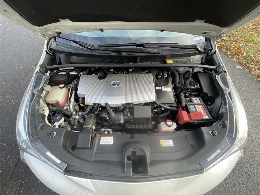 2016 Toyota Prius 5dr HB Two Eco (Natl), available for sale in Stratford, Connecticut | Wiz Leasing Inc. Stratford, Connecticut 2016 Toyota Prius 5dr HB Two Eco (Natl), available for sale in Stratford, Connecticut | Wiz Leasing Inc. Stratford, Connecticut