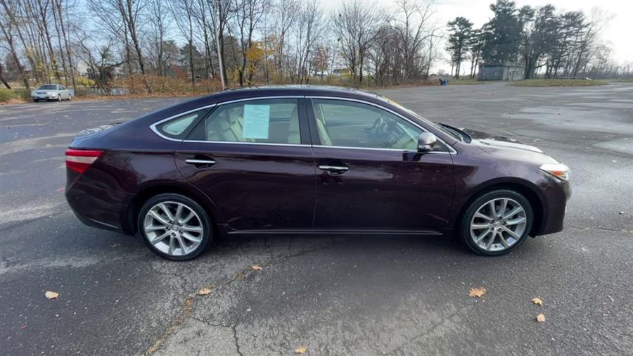Used Toyota Avalon 4dr Sdn XLE (Natl) 2014 | Wiz Leasing Inc. Stratford, Connecticut Used Toyota Avalon 4dr Sdn XLE (Natl) 2014 | Wiz Leasing Inc. Stratford, Connecticut