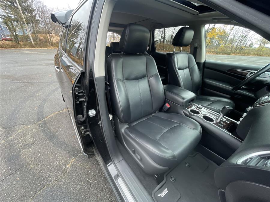 2015 Nissan Pathfinder 4WD 4dr SL, available for sale in Stratford, Connecticut | Wiz Leasing Inc. Stratford, Connecticut 2015 Nissan Pathfinder 4WD 4dr SL, available for sale in Stratford, Connecticut | Wiz Leasing Inc. Stratford, Connecticut