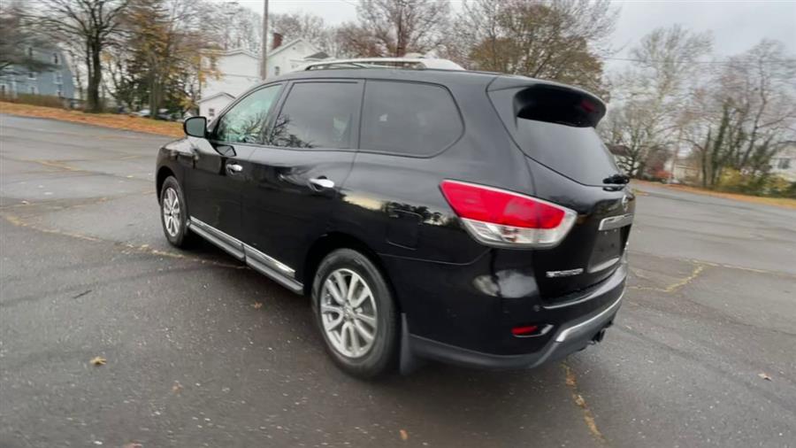 2015 Nissan Pathfinder 4WD 4dr SL, available for sale in Stratford, Connecticut | Wiz Leasing Inc. Stratford, Connecticut 2015 Nissan Pathfinder 4WD 4dr SL, available for sale in Stratford, Connecticut | Wiz Leasing Inc. Stratford, Connecticut