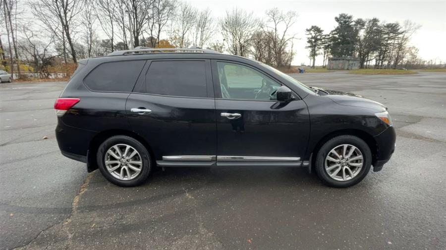 2015 Nissan Pathfinder 4WD 4dr SL, available for sale in Stratford, Connecticut | Wiz Leasing Inc. Stratford, Connecticut 2015 Nissan Pathfinder 4WD 4dr SL, available for sale in Stratford, Connecticut | Wiz Leasing Inc. Stratford, Connecticut