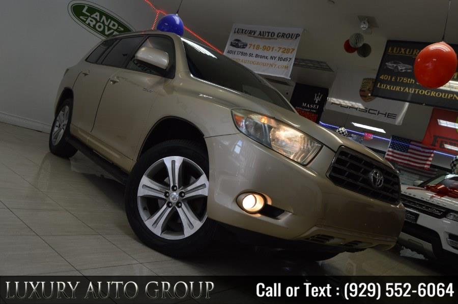2008 Toyota Highlander FWD 4dr Sport (Natl), available for sale in Bronx, New York | Luxury Auto Group. Bronx, New York