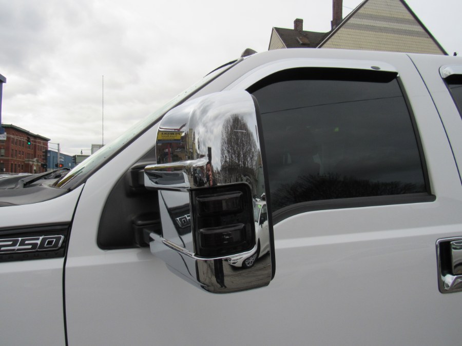 2016 Ford F-250 SRW 172" XL, available for sale in Worcester, Massachusetts | Hilario's Auto Sales Inc.. Worcester, Massachusetts 2016 Ford F-250 SRW 172" XL, available for sale in Worcester, Massachusetts | Hilario's Auto Sales Inc.. Worcester, Massachusetts