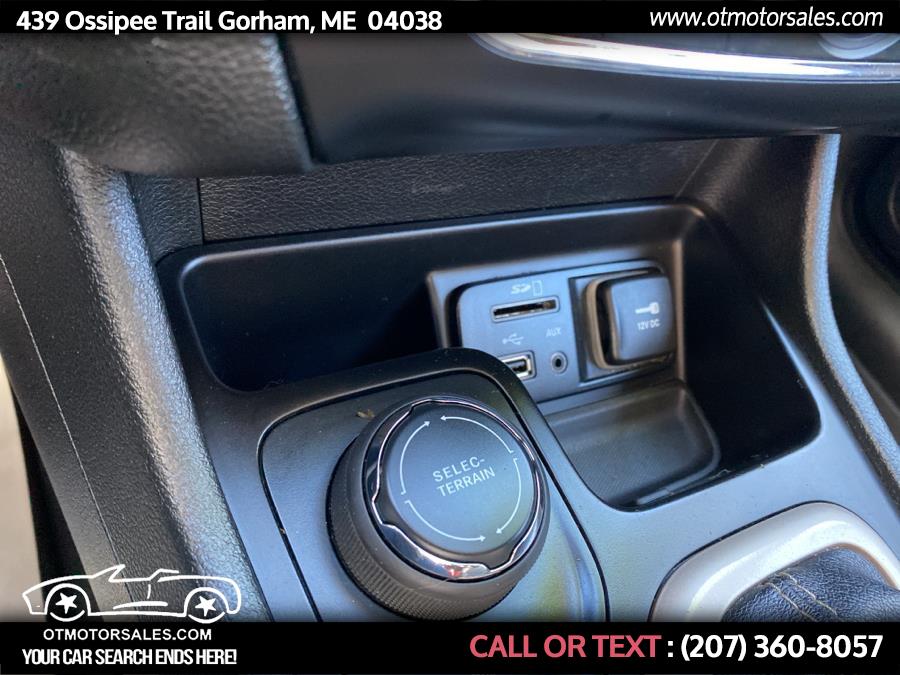 Used Jeep Cherokee 4WD 4dr Latitude 2015 | Ossipee Trail Motor Sales. Gorham, Maine Used Jeep Cherokee 4WD 4dr Latitude 2015 | Ossipee Trail Motor Sales. Gorham, Maine