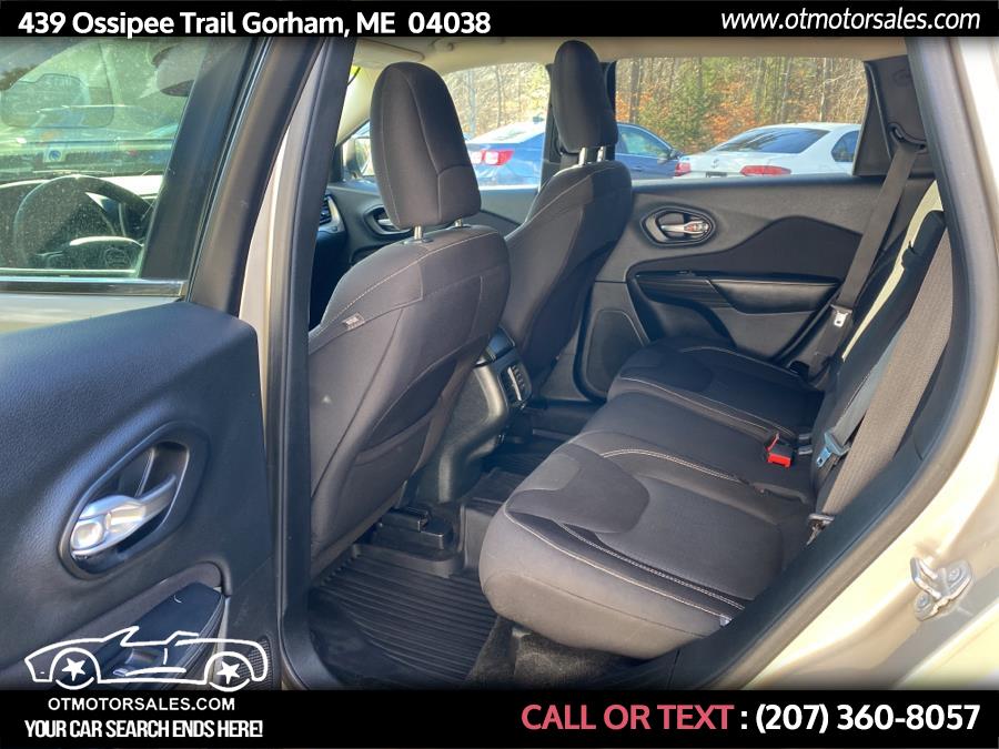 Used Jeep Cherokee 4WD 4dr Latitude 2015 | Ossipee Trail Motor Sales. Gorham, Maine Used Jeep Cherokee 4WD 4dr Latitude 2015 | Ossipee Trail Motor Sales. Gorham, Maine