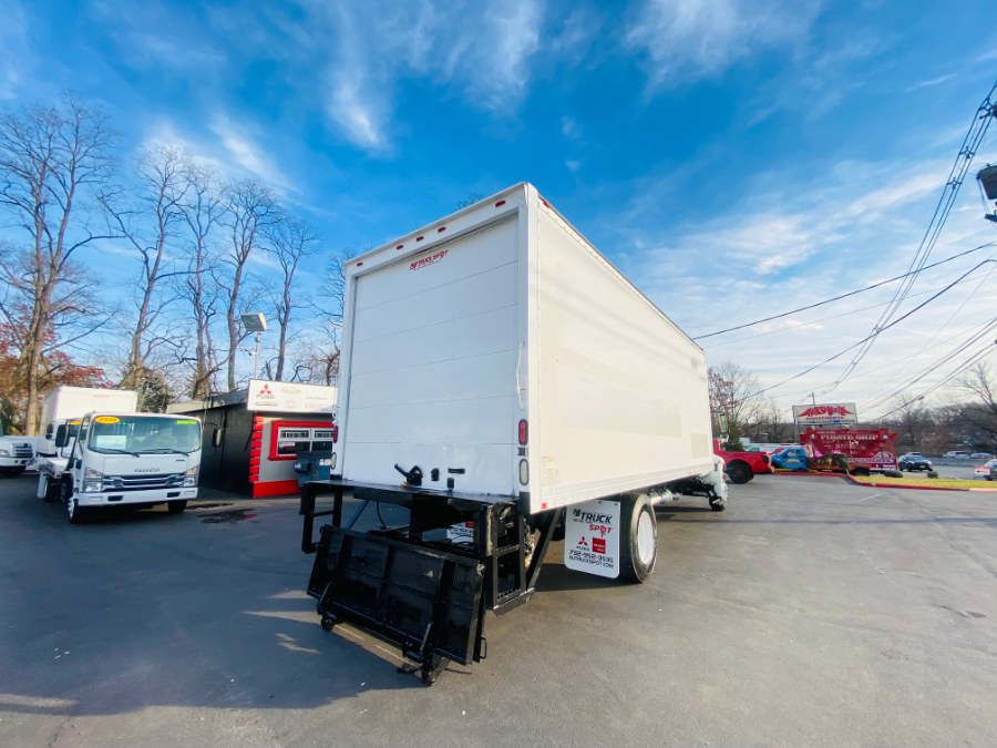 Used International 4300 24 FEET DRY BOX + LIFT GATE + NO CDL 2009 | NJ Truck Spot. South Amboy, New Jersey Used International 4300 24 FEET DRY BOX + LIFT GATE + NO CDL 2009 | NJ Truck Spot. South Amboy, New Jersey