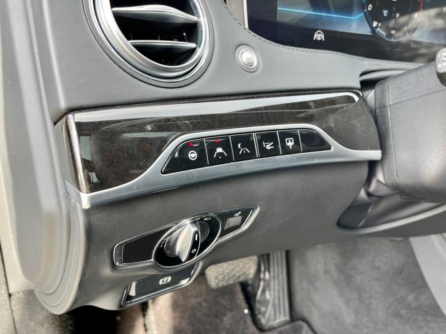 2018 Mercedes-Benz S-Class Maybach S 560 4MATIC Sedan, available for sale in South Windsor, Connecticut | Mike And Tony Auto Sales, Inc. South Windsor, Connecticut 2018 Mercedes-Benz S-Class Maybach S 560 4MATIC Sedan, available for sale in South Windsor, Connecticut | Mike And Tony Auto Sales, Inc. South Windsor, Connecticut