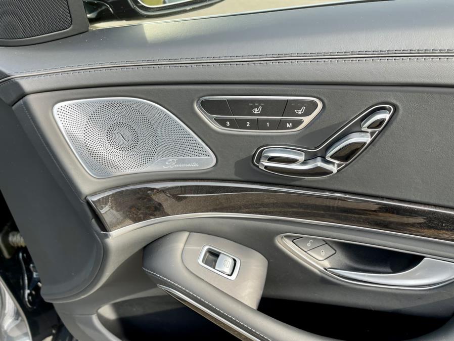 2018 Mercedes-Benz S-Class Maybach S 560 4MATIC Sedan, available for sale in South Windsor, Connecticut | Mike And Tony Auto Sales, Inc. South Windsor, Connecticut 2018 Mercedes-Benz S-Class Maybach S 560 4MATIC Sedan, available for sale in South Windsor, Connecticut | Mike And Tony Auto Sales, Inc. South Windsor, Connecticut