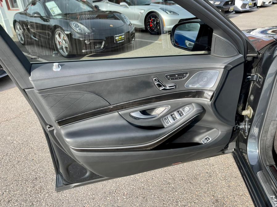 2018 Mercedes-Benz S-Class Maybach S 560 4MATIC Sedan, available for sale in South Windsor, Connecticut | Mike And Tony Auto Sales, Inc. South Windsor, Connecticut 2018 Mercedes-Benz S-Class Maybach S 560 4MATIC Sedan, available for sale in South Windsor, Connecticut | Mike And Tony Auto Sales, Inc. South Windsor, Connecticut