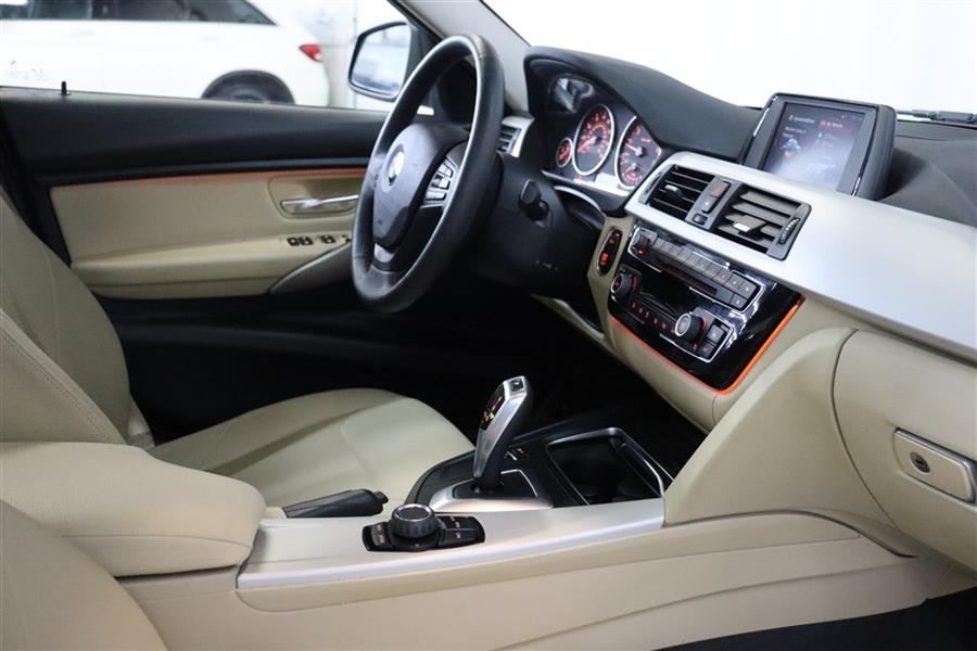 Used BMW 320 XI 2018 | Fast Track Motors. Paterson, New Jersey Used BMW 320 XI 2018 | Fast Track Motors. Paterson, New Jersey