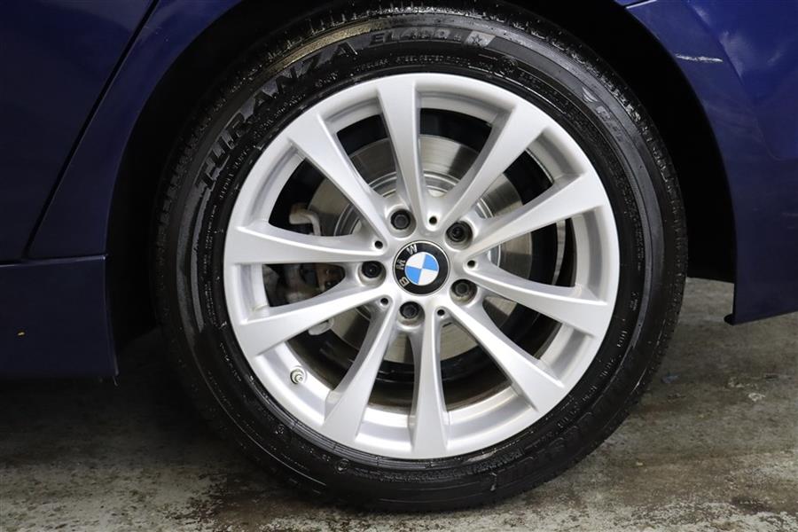 Used BMW 320 XI 2018 | Fast Track Motors. Paterson, New Jersey Used BMW 320 XI 2018 | Fast Track Motors. Paterson, New Jersey