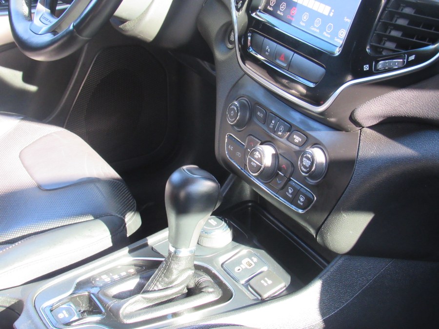 Used Jeep Cherokee Limited 4x4 2019 | NJ Used Cars Center. Irvington, New Jersey Used Jeep Cherokee Limited 4x4 2019 | NJ Used Cars Center. Irvington, New Jersey